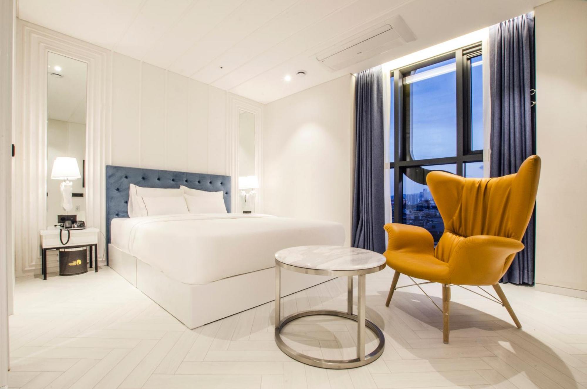 Hotel The Designers Premier Kondae Seoul Exterior photo