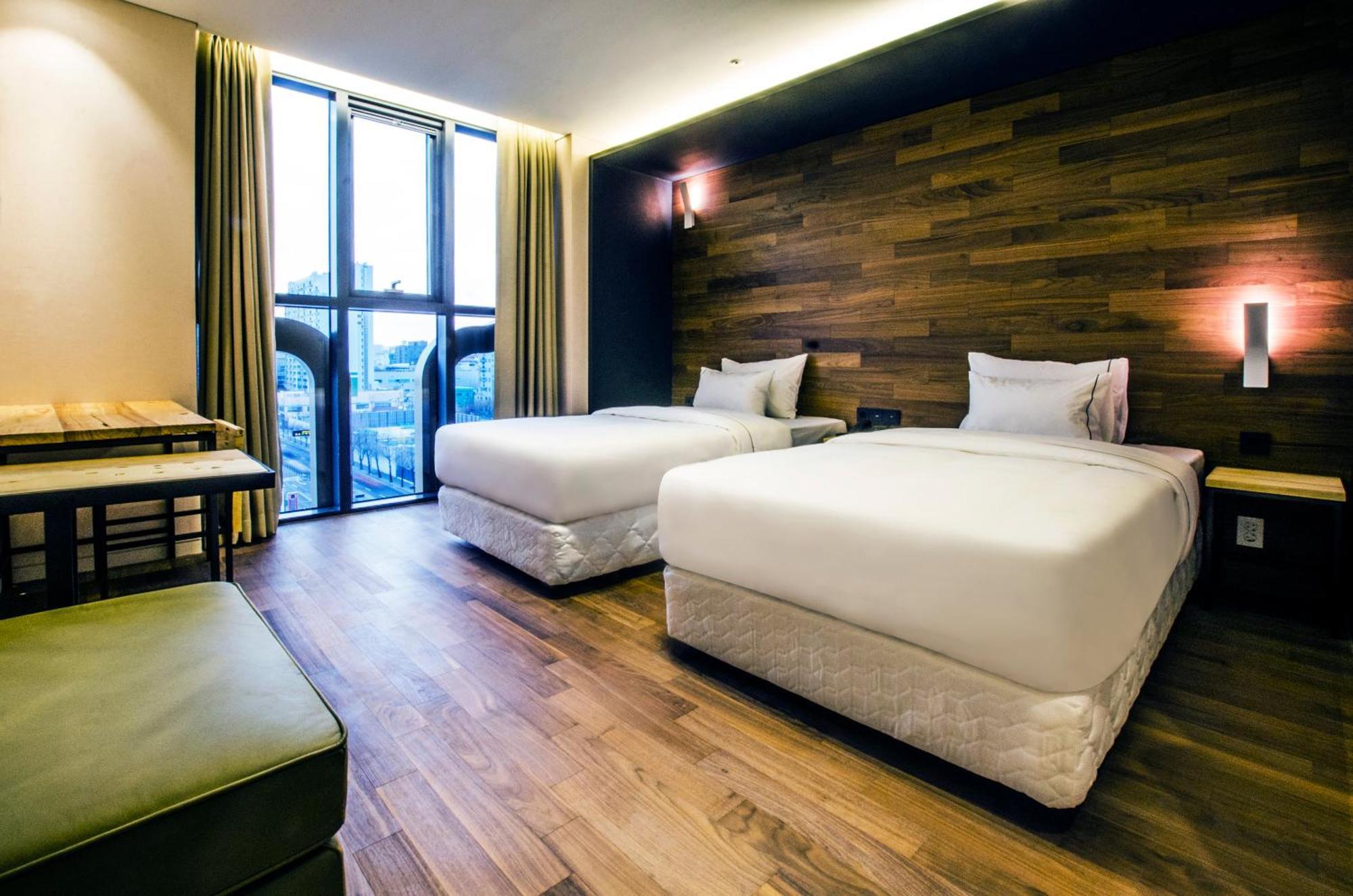 Hotel The Designers Premier Kondae Seoul Exterior photo